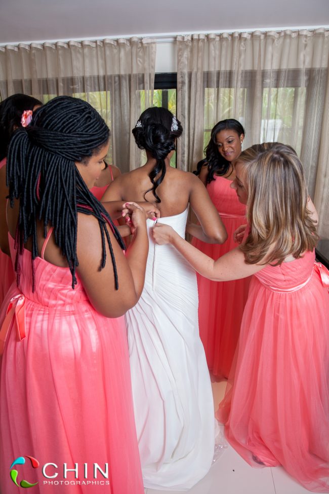 The bride prep - terra nova hotel