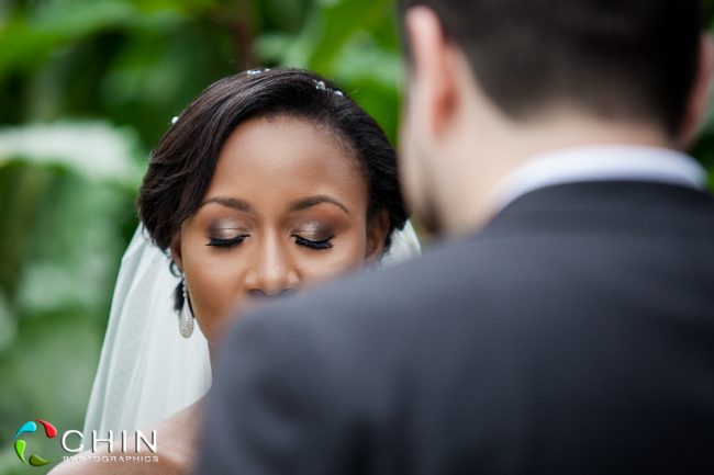 Boone Hall Oasis Wedding Bride Praying